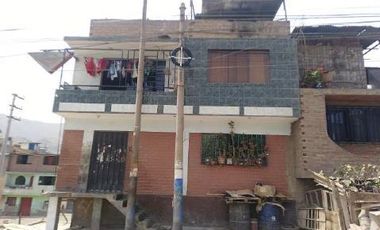 En venta amplia casa de 3 pisos en ATE
