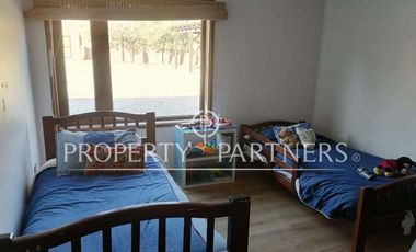 Casa tipo Chilena en zona comercial