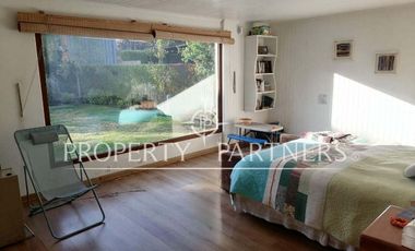 Casa tipo Chilena en zona comercial