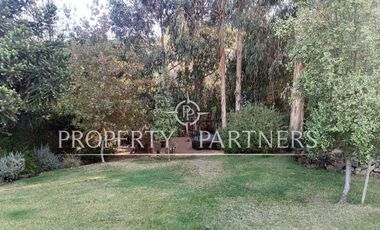 Casa tipo Chilena en zona comercial