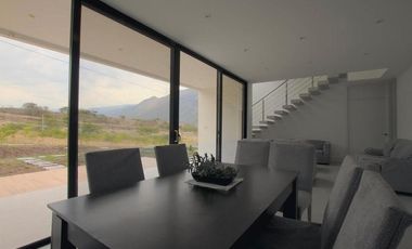 EN VENTA QUINTA DE LUJO EN YUNGILLA - SANTA ISABEL