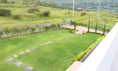 EN VENTA QUINTA DE LUJO EN YUNGILLA - SANTA ISABEL