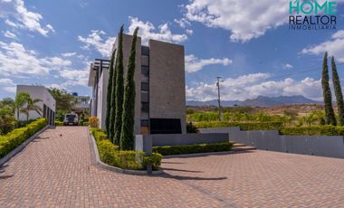 EN VENTA QUINTA DE LUJO EN YUNGILLA - SANTA ISABEL