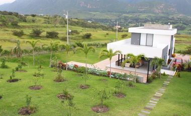 EN VENTA QUINTA DE LUJO EN YUNGILLA - SANTA ISABEL