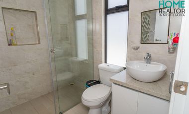 EN VENTA QUINTA DE LUJO EN YUNGILLA - SANTA ISABEL