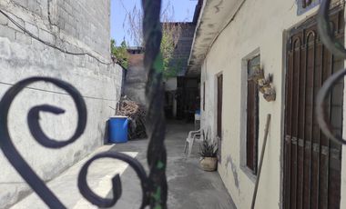 CASA IDEAL PARA OFICINAS EN COL. BUROCRATAS MUNICIPALES EN APODACA NUEVO LEON