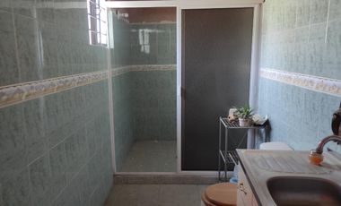 CASA IDEAL PARA OFICINAS EN COL. BUROCRATAS MUNICIPALES EN APODACA NUEVO LEON