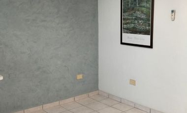 - SE RENTA CONSULTORIO EN EL CENTRO DE LA CIUDAD DE CUAUHTEMOC, CHIH.