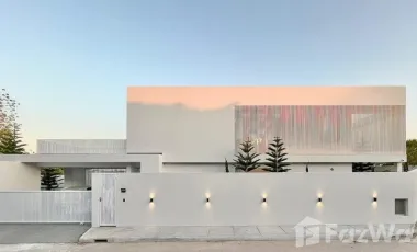 Richesse House: A Home of Prosperity