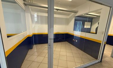 Local comercial para oficinas, consultorios en Metepec Estado de México