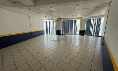 Local comercial para oficinas, consultorios en Metepec Estado de México