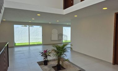 Venta de casa en Metepec, ubicada en el Residencial Villas el Durazno