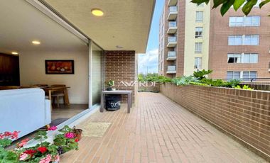 Espectacular apartamento esquinero en conjunto cerrado, Cajicá