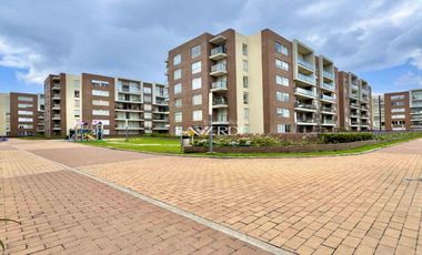 Espectacular apartamento esquinero en conjunto cerrado, Cajicá