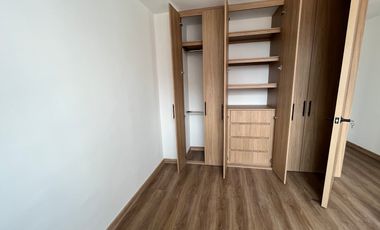 Venta de Apartamento a Estrenar en Reserva del Lago II