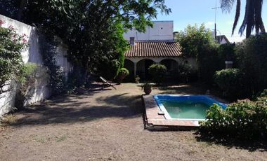 Casa en venta - 3 Dormitorios 2 Baños - Cochera - 425Mts2 - Cañuelas