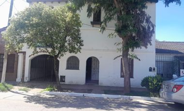 Casa en venta - 3 Dormitorios 2 Baños - Cochera - 425Mts2 - Cañuelas