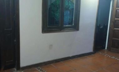 Casa en venta - 3 Dormitorios 2 Baños - Cochera - 425Mts2 - Cañuelas