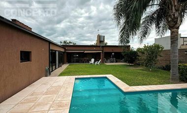 Moderna Casa de Categoría en Recreo Sur