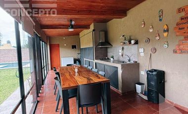 Moderna Casa de Categoría en Recreo Sur