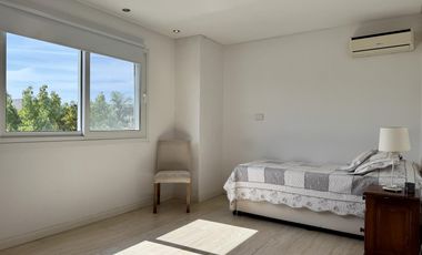 Casa en Venta, en La Lomada de Pilar, Pilar, GBA Norte