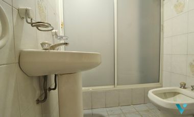 Casa en Venta Ituzaingó con quincho y local Apto Credito