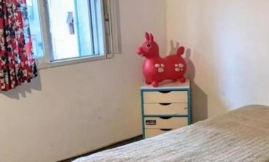 Departamento en venta - 2 Dormitorios 1 Baño - Cochera - 70Mts2 - Villa Lynch