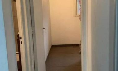Departamento en venta - 2 Dormitorios 1 Baño - Cochera - 70Mts2 - Villa Lynch