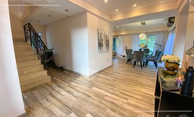 Casa en venta en Fincas de Hudson de 5 ambientes Hudson  Berazategui