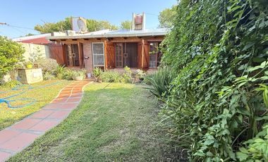 ESPACIO, CONFORT Y UBICACIÓN PRIVILEGIADA – CASA DE 3 DORMITORIOS EN VENTA EN VENADO TUERTO.