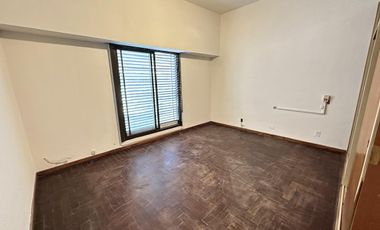 Casa apta 2 familias a pasos Avenida Calchaqui