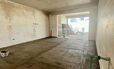 Casa en Venta en Miradores de Manantiales I, 3 Dormitorios, Una Planta