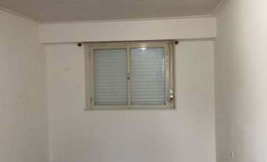 Casa en venta - 3 Dormitorios 2 Baños - 240Mts2 - La Plata