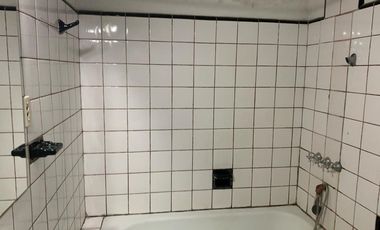 Casa en venta - 3 Dormitorios 2 Baños - 240Mts2 - La Plata
