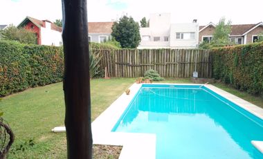 Casa en alquiler Barrio Cerrado La Claridad - San Isidro