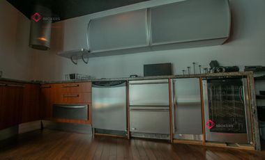Casa de Lujo  en Renta Con Alberca y Cuarto de Seguridad Cerca de La Minerva