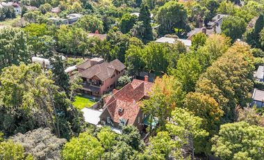 Casa en venta 4 dormitorios Las Lomas de San Isidro con Quincho, Pileta y Cocheras