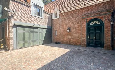 Casa en venta 4 dormitorios Las Lomas de San Isidro con Quincho, Pileta y Cocheras