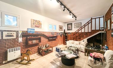 Casa en venta 4 dormitorios Las Lomas de San Isidro con Quincho, Pileta y Cocheras