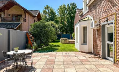 Casa en venta 4 dormitorios Las Lomas de San Isidro con Quincho, Pileta y Cocheras