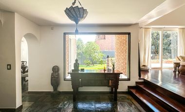 Casa en venta 4 dormitorios Las Lomas de San Isidro con Quincho, Pileta y Cocheras