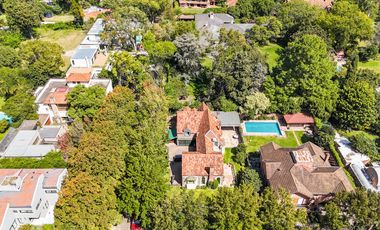 Casa en venta 4 dormitorios Las Lomas de San Isidro con Quincho, Pileta y Cocheras