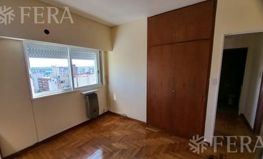 Alquiler de Departamento 3 ambientes con balcón en Avellaneda
