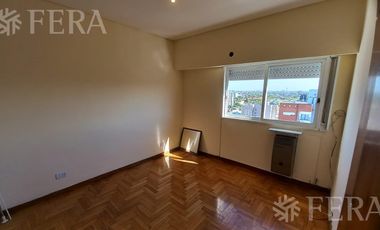 Alquiler de Departamento 3 ambientes con balcón en Avellaneda