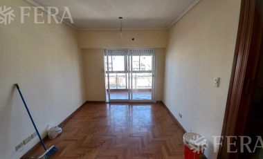 Alquiler de Departamento 3 ambientes con balcón en Avellaneda