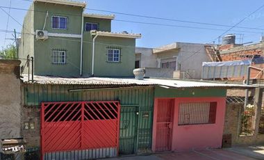 Casa en  Calle 513N 2266  Barrio Gobernador Costa .  Florencio Varela