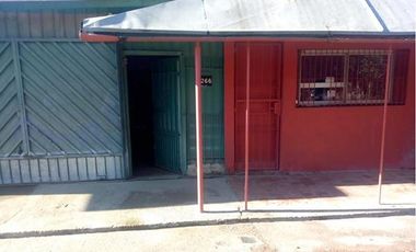 Casa en  Calle 513N 2266  Barrio Gobernador Costa .  Florencio Varela