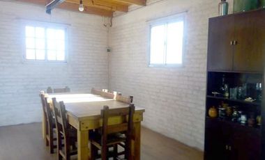 Casa en  Calle 513N 2266  Barrio Gobernador Costa .  Florencio Varela