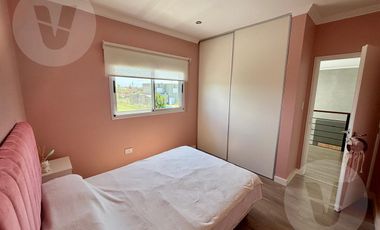 Casa en venta - Barrio La Alameda, Canning