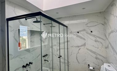 Casa a la laguna 4 dormitorios en Puertos Escobar